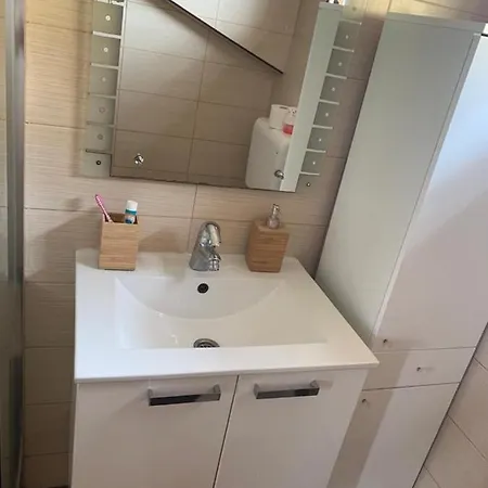 Apartman Mara *